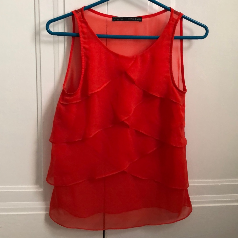 Zara sleeveless scalloped shirt